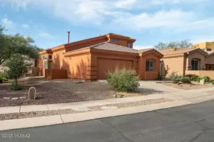 203 E Brearley Dr, Oro Valley, AZ 85737 - Photo 8