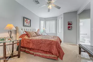 449 W Elkhorn Ct, Green Valley, AZ 85614 - Photo 20