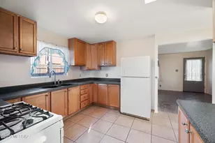 2601 N Calle De Romy, Tucson, AZ 85712 - Photo 10