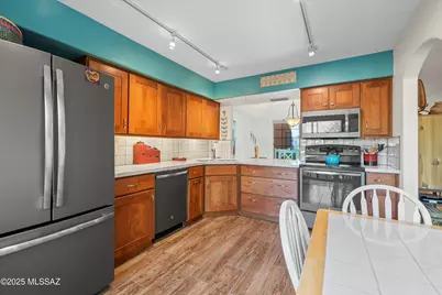 1377 E Stoney Canyon Circle, Oro Valley, AZ 85737 - Photo 16