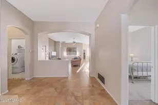 9842 E Wind Dancer Dr, Tucson, AZ 85748 - Photo 16