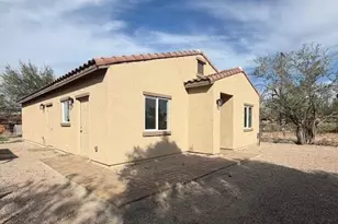 408 W President St, Tucson, AZ 85714 - Photo 2