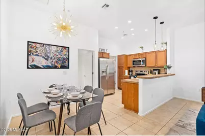 2016 E River Road #204, Tucson, AZ 85718 - Photo 6