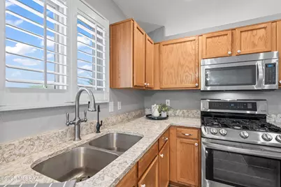 9557 N Patagonia Place, Tucson, AZ 85742 - Photo 10