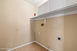 9557 N Patagonia Pl, Tucson, AZ 85742 - Photo 34