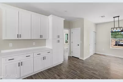 1902 Circulo Colombia, Rio Rico, AZ 85648 - Photo 8