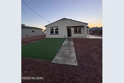 1902 Circulo Colombia, Rio Rico, AZ 85648 - Photo 1