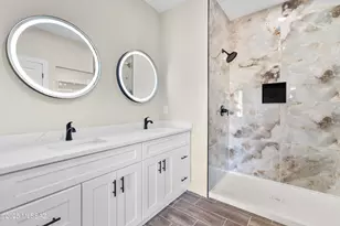 1902 Circulo Colombia, Rio Rico, AZ 85648 - Photo 14