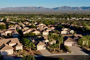 56 N Cape Royal Dr, Green Valley, AZ 85614 - Photo 36