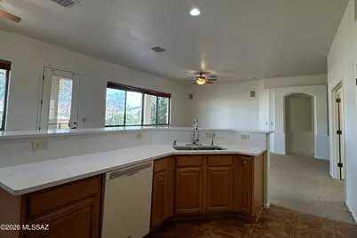 56 N Cape Royal Drive, Green Valley, AZ 85614 - Photo 12