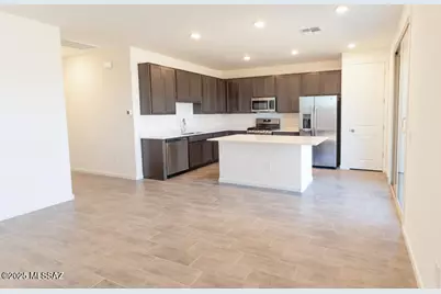21740 E Crest Avenue, Red Rock, AZ 85145 - Photo 10