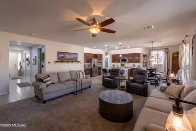 11090 W Copper Field Street, Marana, AZ 85658 - Photo 12