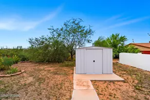 116 S Charleston Ave, Corona de Tucson, AZ 85641 - Photo 38