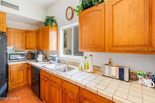 116 S Charleston Ave, Corona de Tucson, AZ 85641 - Photo 18