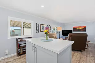 41 W Matterhorn St, Oro Valley, AZ 85737 - Photo 10