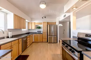 45 Calcite Dr, Tucson, AZ 85745 - Photo 8