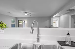 10421 E Haymarket St, Tucson, AZ 85747 - Photo 12