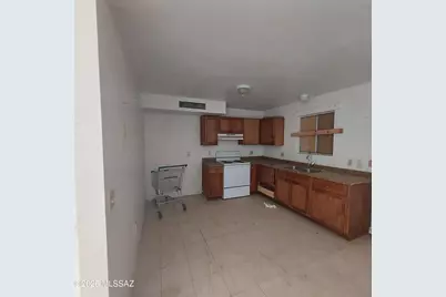 1914 W Cord Wood Court, Tucson, AZ 85746 - Photo 4