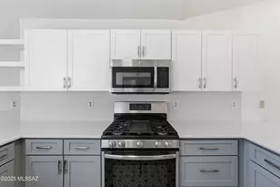 9907 N Woodstone Trail, Tucson, AZ 85742 - Photo 8