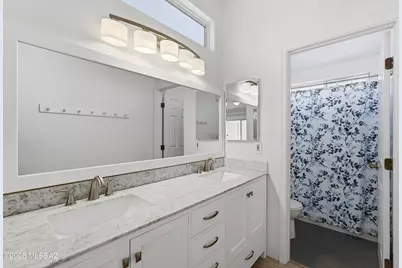 9907 N Woodstone Trail, Tucson, AZ 85742 - Photo 16