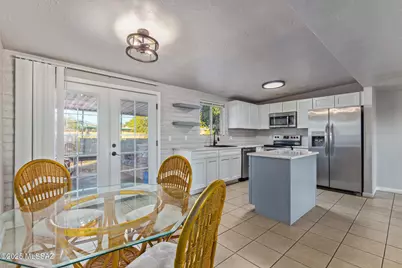 9419 E 26th Street, Tucson, AZ 85710 - Photo 12