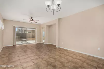 299 W Calle Del Estribo, Sahuarita, AZ 85629 - Photo 8