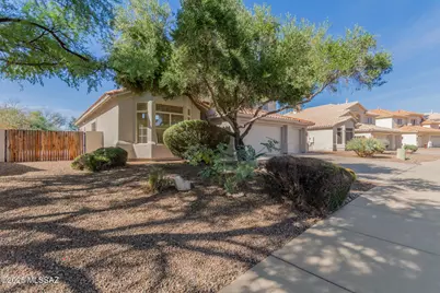 12403 N Echo Valley Drive, Oro Valley, AZ 85755 - Photo 6