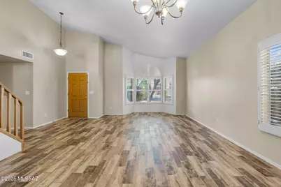 1968 W Muirhead Loop, Tucson, AZ 85737 - Photo 8