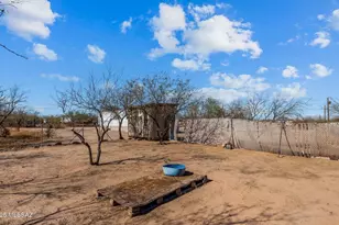 8175 S Alice Vail Ln Ln, Tucson, AZ 85736 - Photo 6