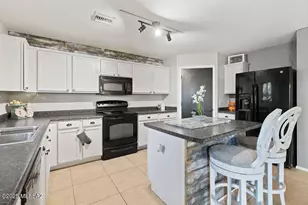 4021 E Lushfield Dr, Tucson, AZ 85756 - Photo 12