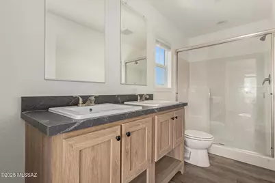9415 S Vicki Drive, Tucson, AZ 85736 - Photo 8