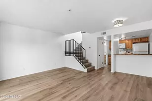 1620 N Wilmot Rd, Tucson, AZ 85712 - Photo 1