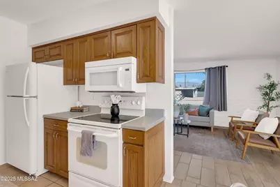 8190 E 20th Street, Tucson, AZ 85710 - Photo 8