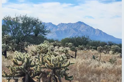 15246 Carlburg Avenue #124-127, Tucson, AZ 85736 - Photo 10