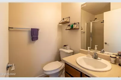 7658 E Desert Overlook Drive, Tucson, AZ 85710 - Photo 12