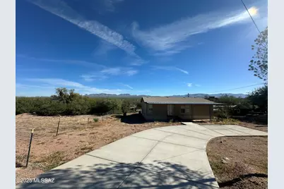 201 N Catalina Avenue, Mammoth, AZ 85618 - Photo 2