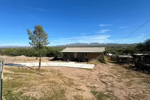 201 N Catalina Ave, Mammoth, AZ 85618 - Photo 16