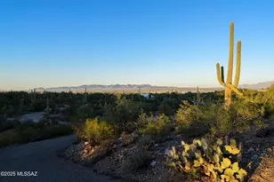 6700 W Calle De Mi Jazmin, Tucson, AZ 85743 - Photo 2