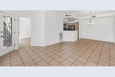 5565 N Sapphire Drive, Tucson, AZ 85750 - Photo 10