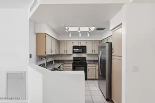 5565 N Sapphire Dr, Tucson, AZ 85750 - Photo 12