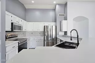 63858 E Poco Ln, Tucson, AZ 85739 - Photo 10