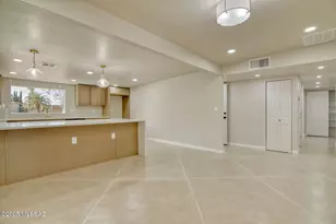 8349 E Balfour Pl, Tucson, AZ 85710 - Photo 6