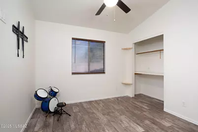 7045 E Fighting Falcon Place, Tucson, AZ 85730 - Photo 16