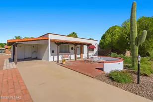 154 E Verde Vista, Green Valley, AZ 85614 - Photo 2