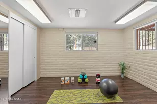 411 E Burrows Pl, Tucson, AZ 85704 - Photo 20