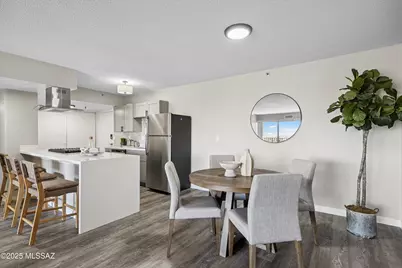 425 W Paseo Redondo Drive #4E, Tucson, AZ 85701 - Photo 10
