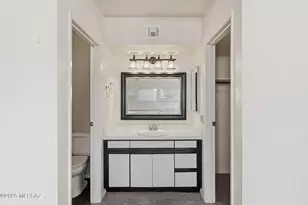 7610 E Callisto Cir, Tucson, AZ 85715 - Photo 12