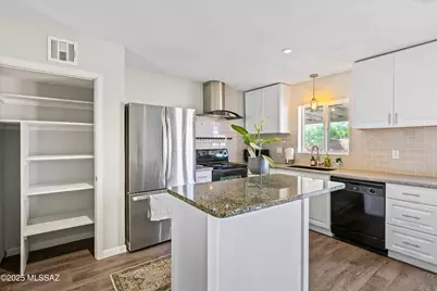 4055 E 1st Street, Tucson, AZ 85711 - Photo 10