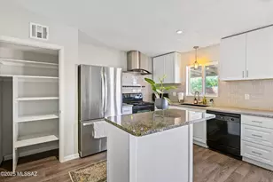 4055 E 1st St, Tucson, AZ 85711 - Photo 10