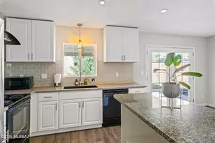 4055 E 1st St, Tucson, AZ 85711 - Photo 12